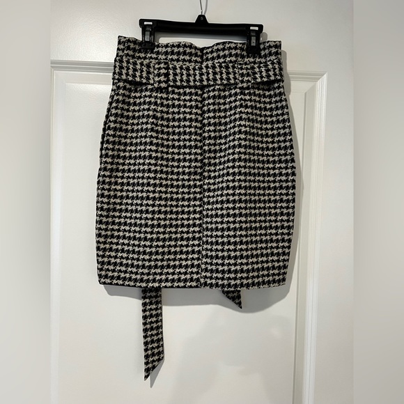 Express Houndstooth Skirt - Picture 4 of 5